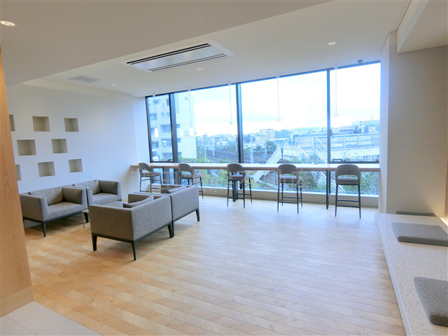 ドゥーエ西馬込Ⅱのロビー