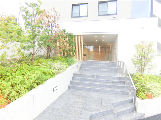 ドゥーエ西馬込Ⅱの外観