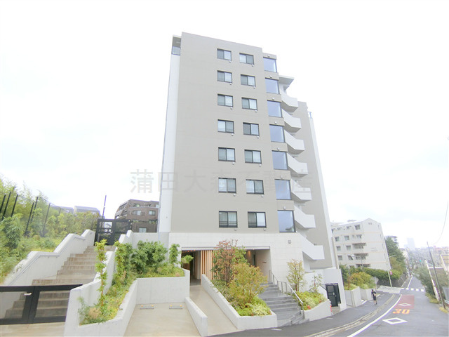 ドゥーエ西馬込Ⅱの外観