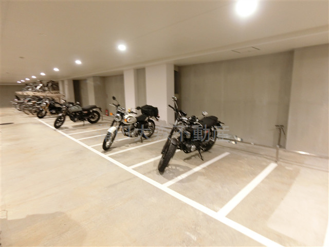 ドゥーエ西馬込Ⅱのその他共用部分|バイク置き場　空き状況等詳細はお問合せ下さい。