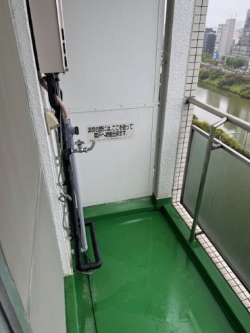 【バルコニー】