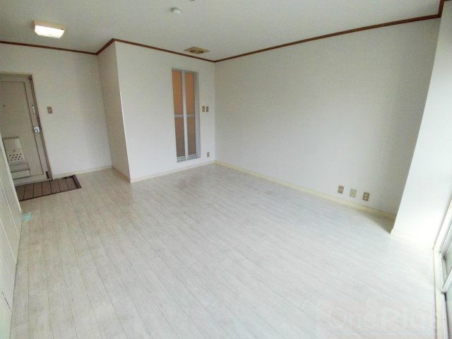 リアライズ六甲道駅前の内装