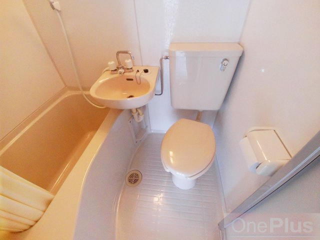 リアライズ六甲道駅前のトイレ