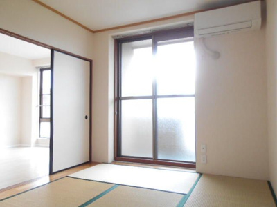 【居間・リビング】 | メゾン・ゴールド大塚