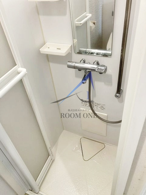 抜弁天フラットの浴室|シャワールームです。