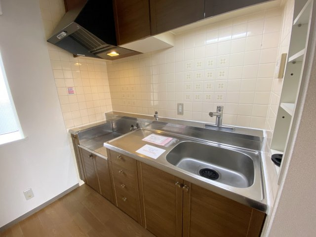 フレンドリー春大路のキッチン