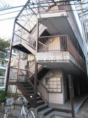 【外観】 | スカイマンション | 外観は落ち着いています