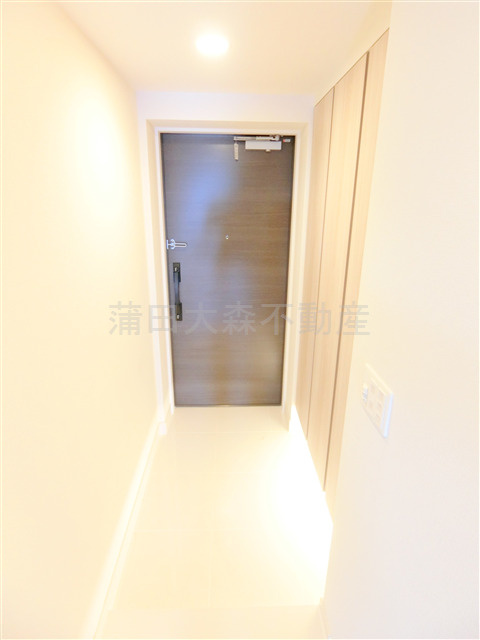 ザ・ケンジントン・レジデンス上池台の玄関