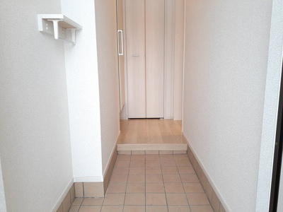 【玄関】 | プラウド　横田Ⅱ