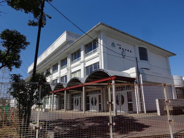 川崎市立麻生中学校【徒歩13分】