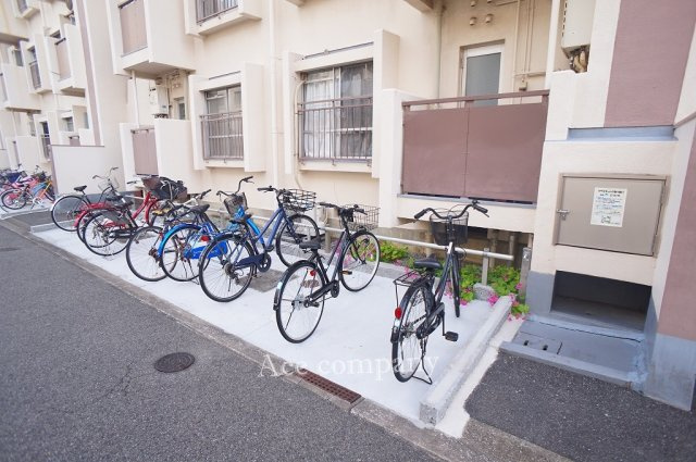 【駐輪場】の画像