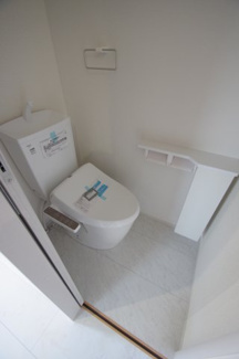 【内観：施工例】 | 【仲介手数料無料！！】稲城市若葉台1丁目　新築戸建て（全9区画）7号棟 5880万円 | ガス温水式床暖房