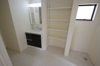 【内観：施工例】 | 【仲介手数料無料！！】稲城市若葉台1丁目　新築戸建て（全9区画）7号棟 5880万円 | 主寝室