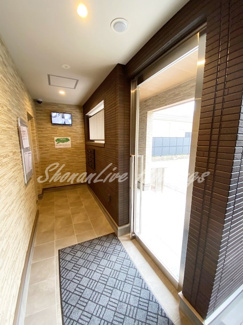 【エントランス】 | La Marna | 綺麗なエントランス♪