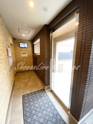 【エントランス】 | La Marna | 綺麗なエントランス♪