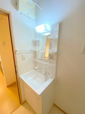 【独立洗面台】 | スズキレジデンス | 朝の身支度には欠かせない独立洗面化粧台