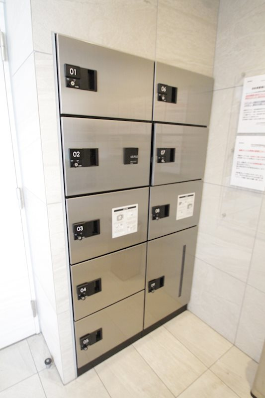 横浜市南区真金町２丁目の賃貸マンションの外観