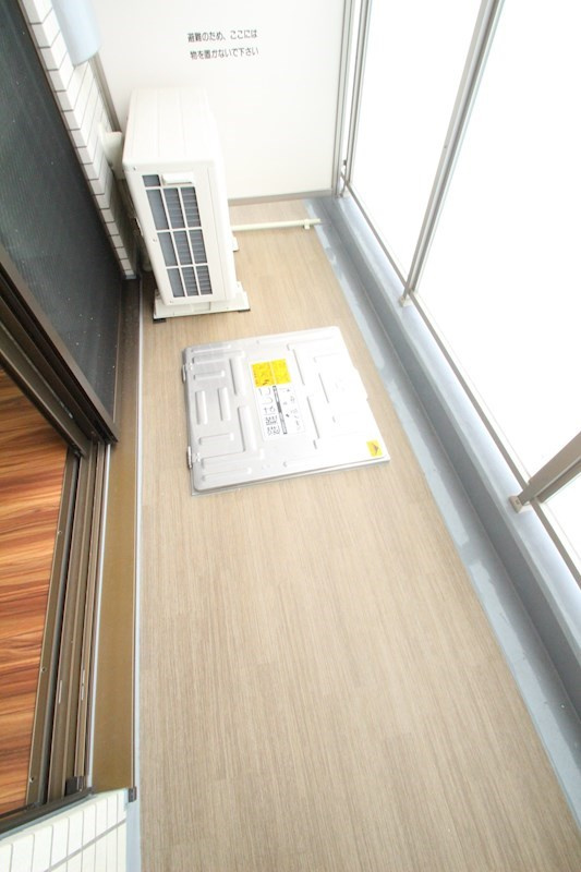 横浜市南区真金町２丁目の賃貸マンションのバルコニー