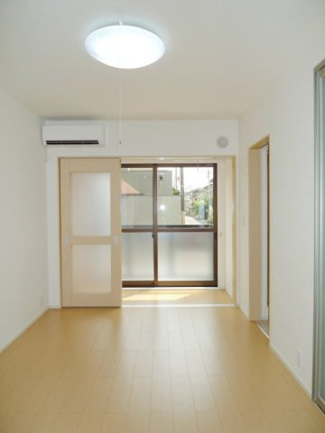 ベル　ソレイユの居間・リビング|ゆったり過ごせる居間です