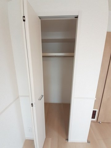 ル　コンフィーエ　サンカントの収納|小物を収納するのに便利です