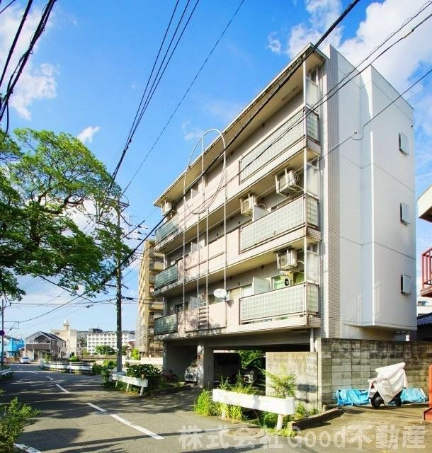 福岡市城南区長尾４丁目の賃貸マンションの外観