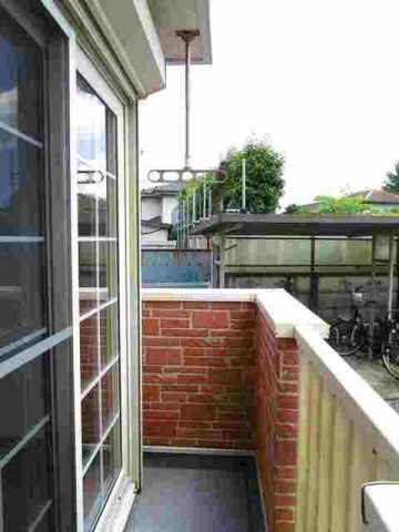 プリムローズＳ．Ｋのバルコニー|落ち着いた時間を過ごせるバルコニーです