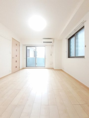 ハイツ・コスモスの内装|おしゃれな内装です