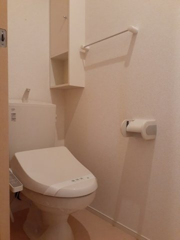 エスポワールのトイレ|落ち着いたトイレです