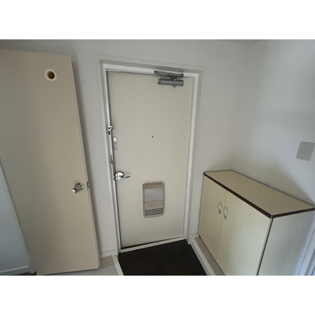 旭が丘カサヴェールの玄関|きれいな玄関です