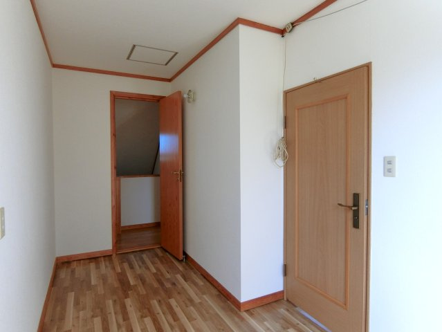 茂原市緑ヶ丘戸建の収納|納戸