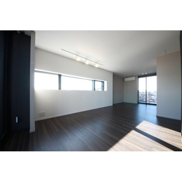 スクエアガーデン池袋の内装|過ごしやすい室内です