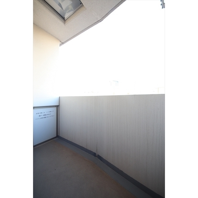 SQUARE渋谷の内装|明るい室内です