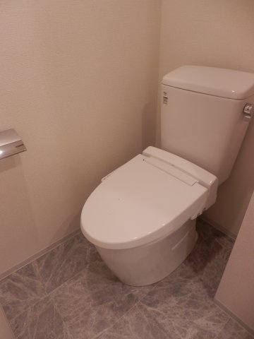 ユリカロゼ東武練馬のトイレ|清潔感のあるトイレです