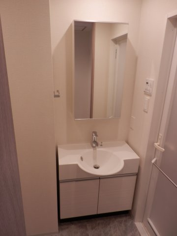 ユリカロゼ東武練馬の洗面所|スペースが確保できる洗面所です