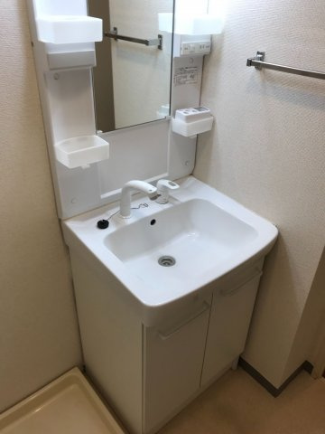 ベルグレイス八雲台の洗面所|脱衣スペースもあります