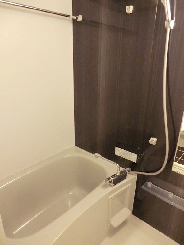 アレーロ高円寺の浴室|きれいなお風呂です