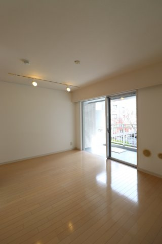 アイステージ恵比寿の居間・リビング|ゆったり過ごせるリビングです