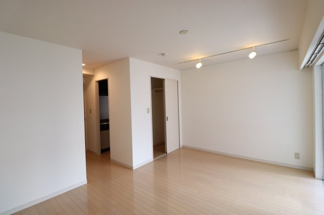 アイステージ恵比寿の居間・リビング|使いやすいリビングです