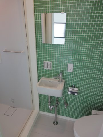 ＦＦＫ恵比寿の洗面所|ゆったりとスペースのある洗面所