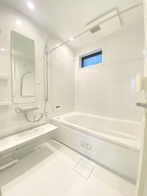 【居間・リビング】 | 鶴見区下野谷町四丁目戸建 | 毎日の団らんを楽しむ、広々としたLDK
※現在竣工中の為、同じプランの別物件の画像になります。