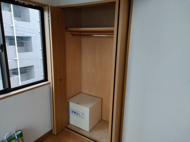 スクエア尾崎の収納|小物を収納するのに便利です