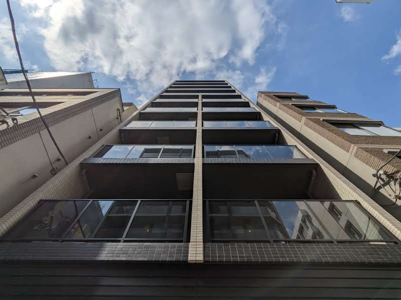 グランパセオ日本橋イーストの外観|外観は落ち着いています