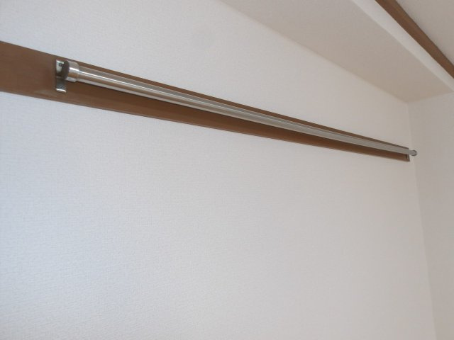 ローレルハイツ柴崎の洋室|コンパクトで使いやすい洋室です