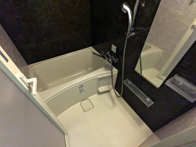 ハーモニーレジデンス品川高輪の浴室|コンパクトで使いやすいお風呂です