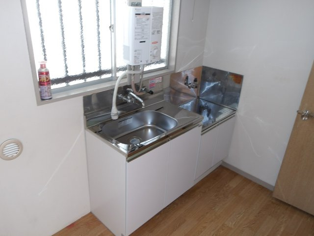 富士ハイツのキッチン|キッチンでお料理をお楽しみください