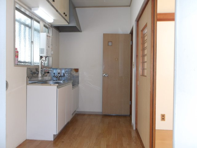 富士ハイツのキッチン|使いやすいキッチンです