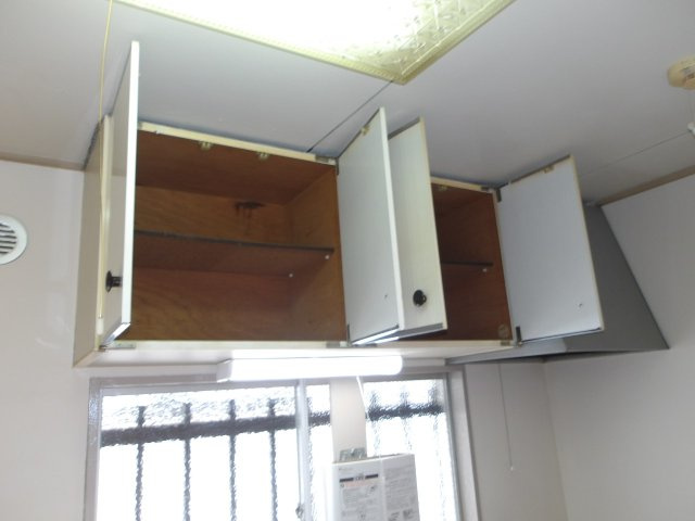 富士ハイツのキッチン|お料理しやすいキッチンです