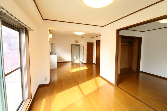 アイケービルの居間・リビング|使いやすい居間です