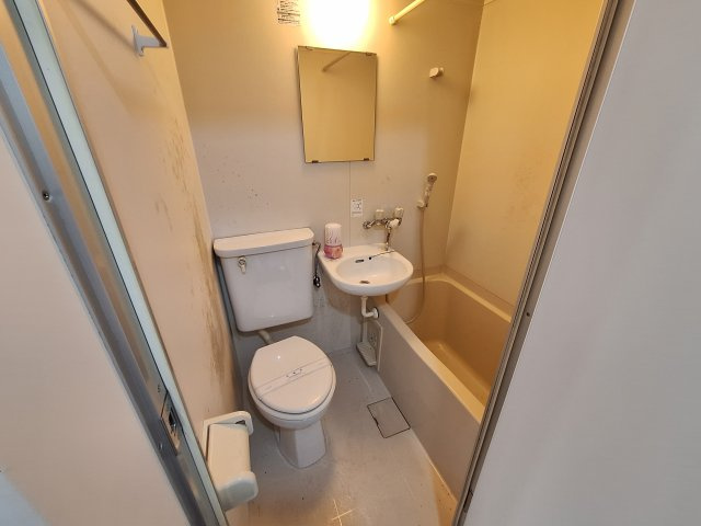 第7ハイツ春野の浴室|お風呂で日々の疲れを落としましょう