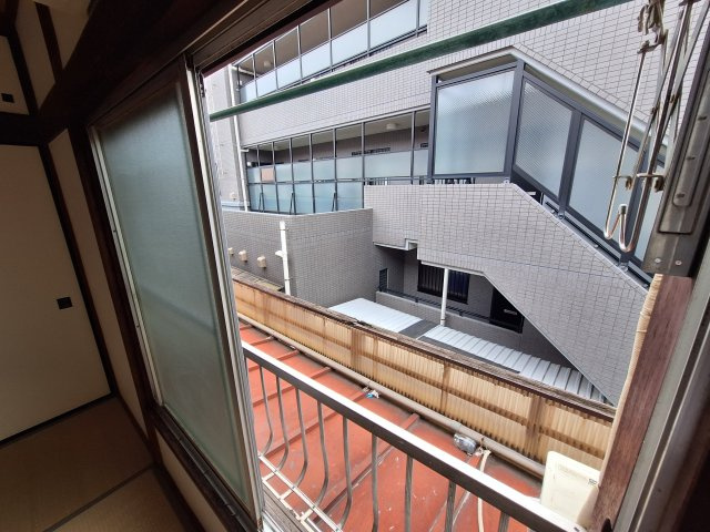 第2ハイツ春野のバルコニー|広々としたバルコニーです